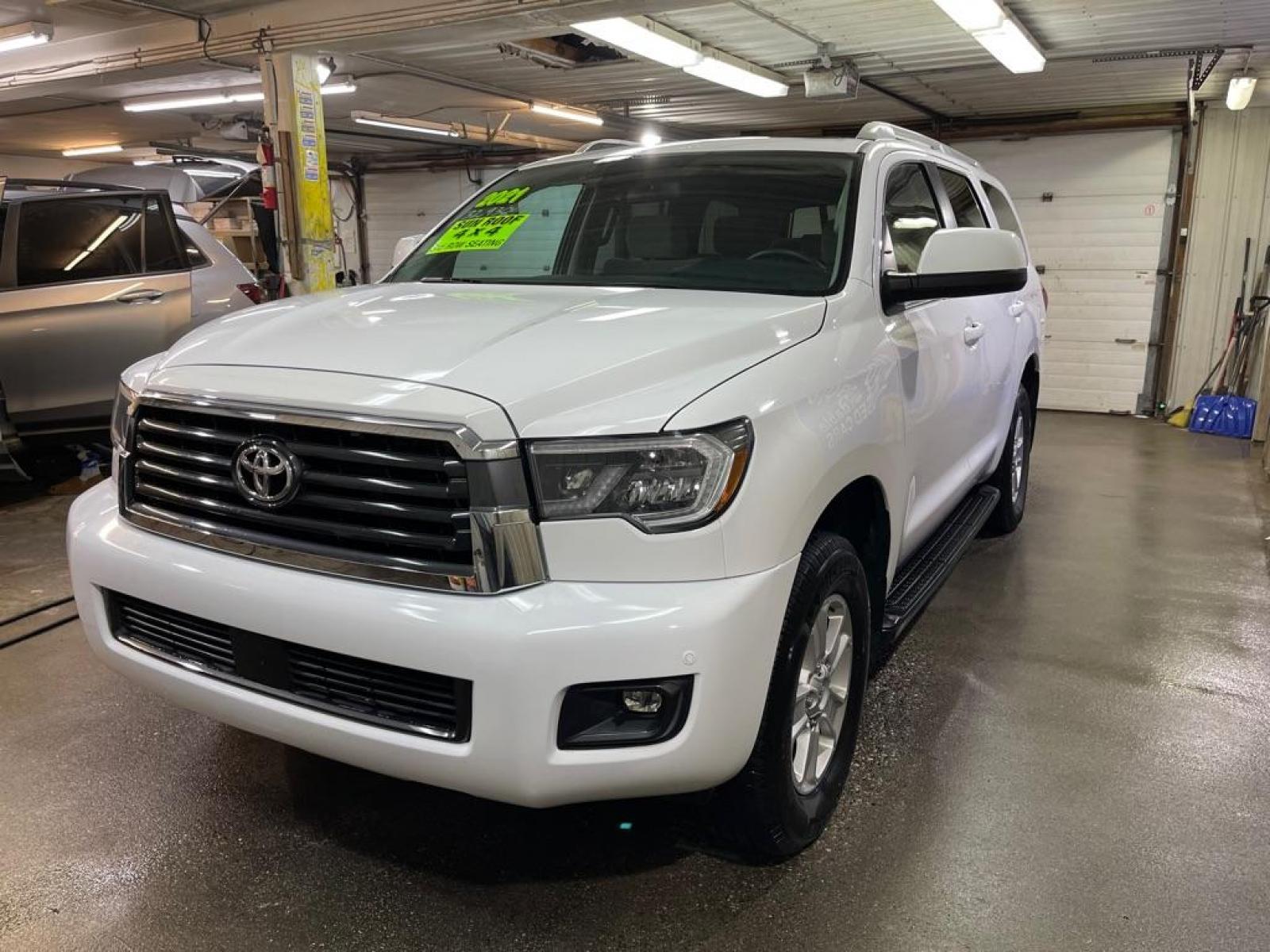 2021 WHITE TOYOTA SEQUOIA SR5 (5TDAY5B13MS) with an 5.7L engine, Automatic transmission, located at 2525 S. Cushman, Fairbanks, AK, 99701, (907) 452-5707, 64.824799, -147.711899 - Photo #1