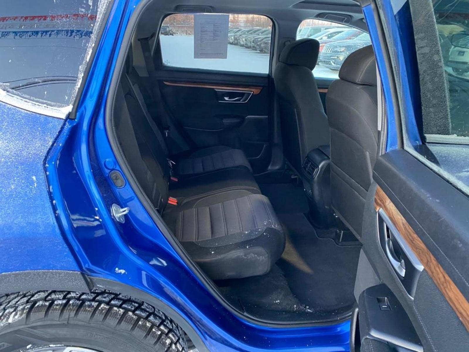 2021 BLUE HONDA CR-V EX (7FARW2H52ME) with an 1.5L engine, Continuously Variable transmission, located at 2525 S. Cushman, Fairbanks, AK, 99701, (907) 452-5707, 64.824799, -147.711899 - Photo #5