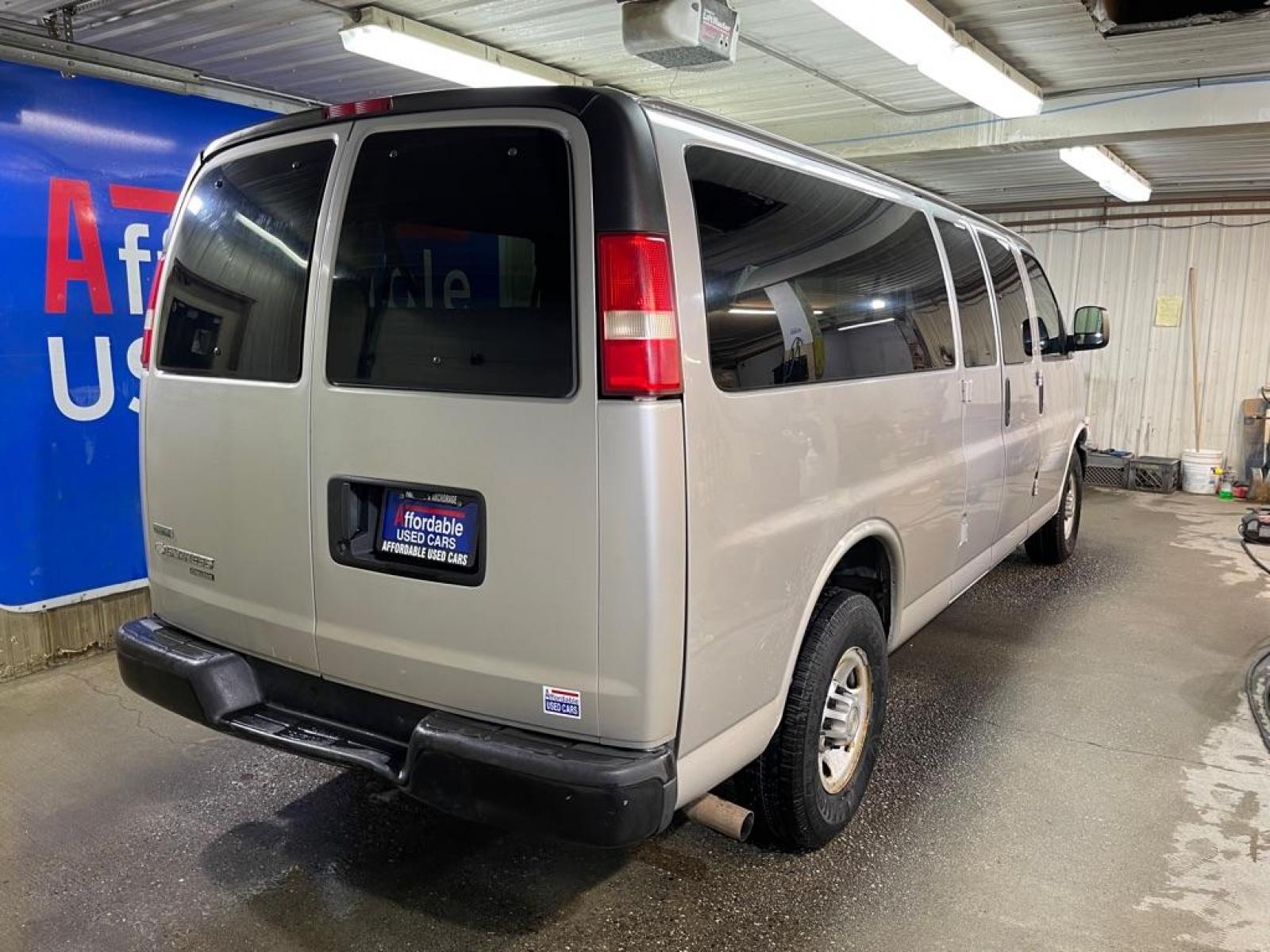 2011 SILVER CHEVROLET EXPRESS G3500 LS (1GAZGZFG3B1) with an 6.0L engine, Automatic transmission, located at 2525 S. Cushman, Fairbanks, AK, 99701, (907) 452-5707, 64.824799, -147.711899 - Photo #2