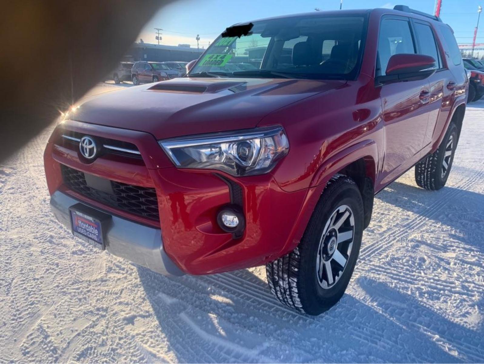 2021 RED TOYOTA 4RUNNER SR5 PREMIUM (JTERU5JR8M5) with an 4.0L engine, Automatic transmission, located at 2525 S. Cushman, Fairbanks, AK, 99701, (907) 452-5707, 64.824799, -147.711899 - Photo #1