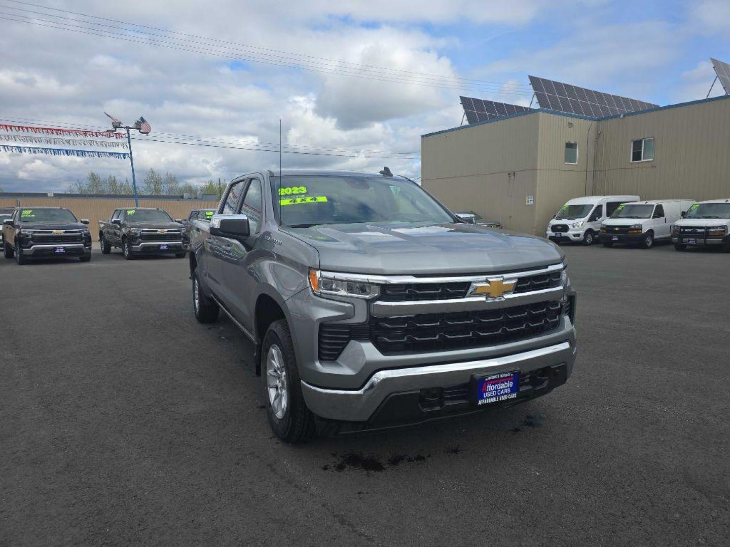 2023 Chevrolet Silverado 1500 LT's photo