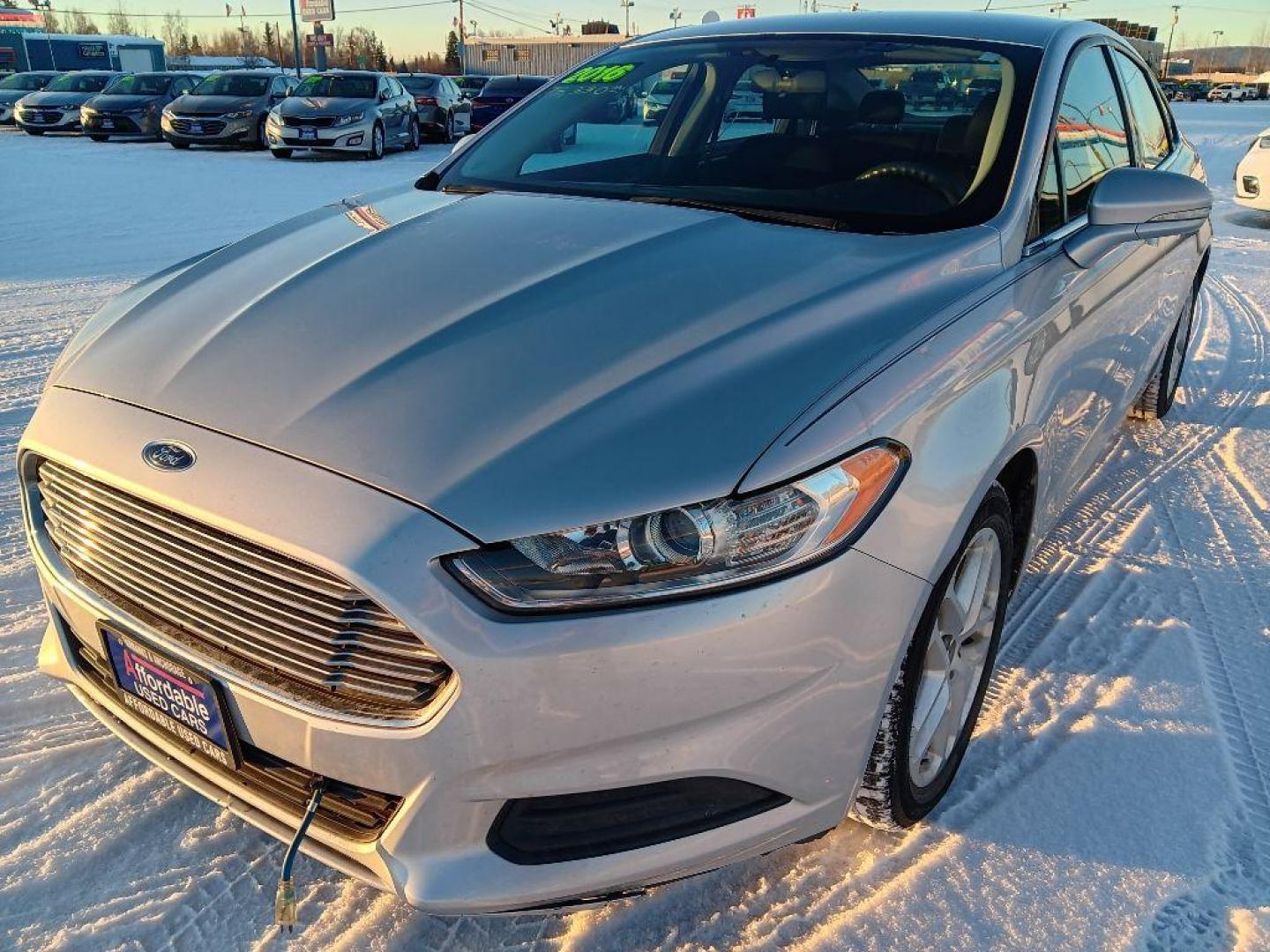 2016 Ford Fusion SE's photo