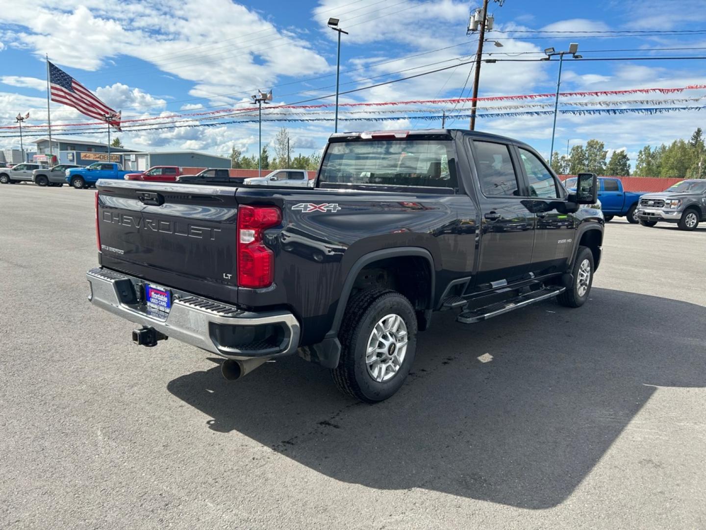 2024 Chevrolet Silverado 2500HD LT - Photo 3