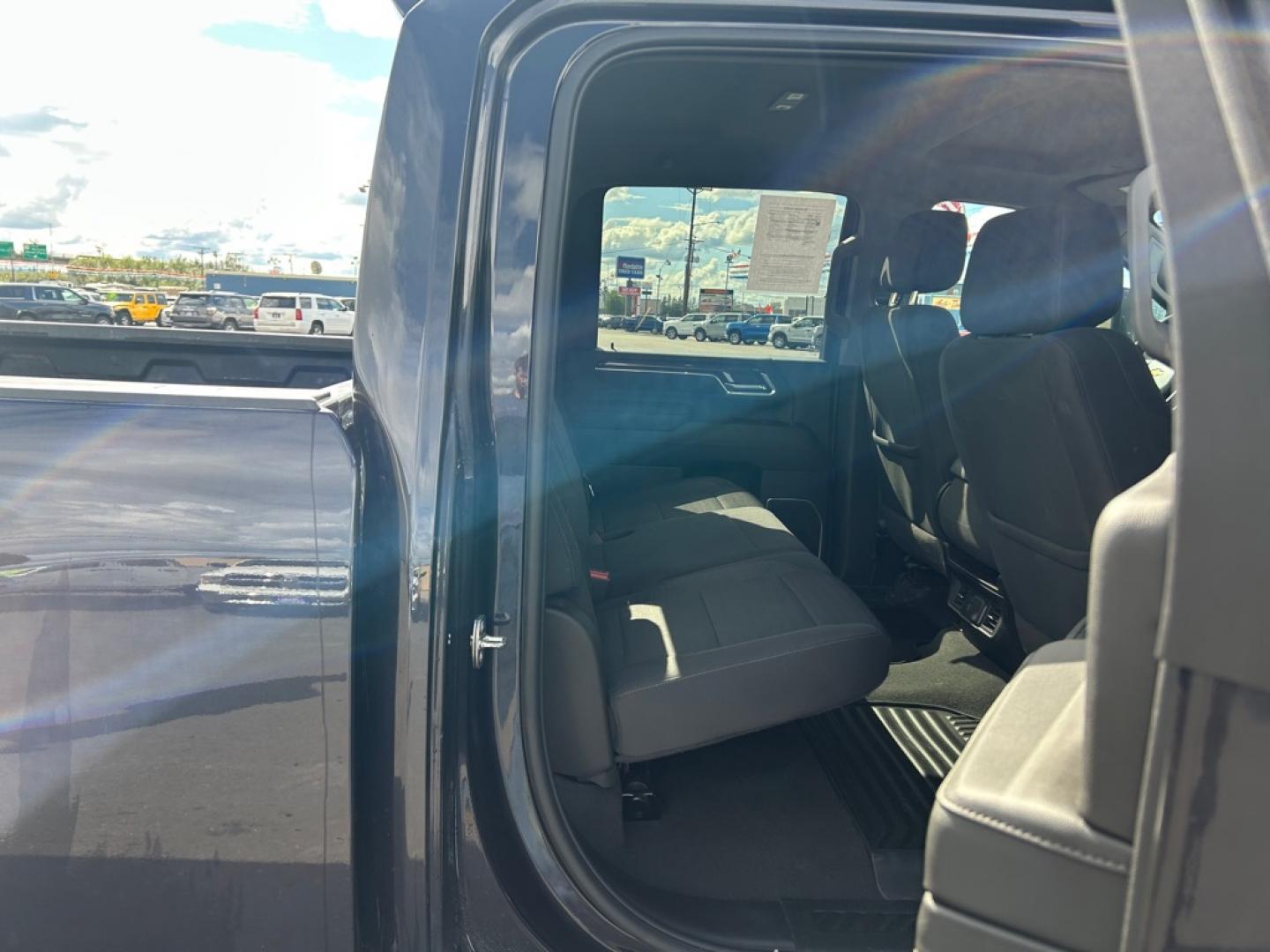 2024 Chevrolet Silverado 2500HD LT - Photo 6