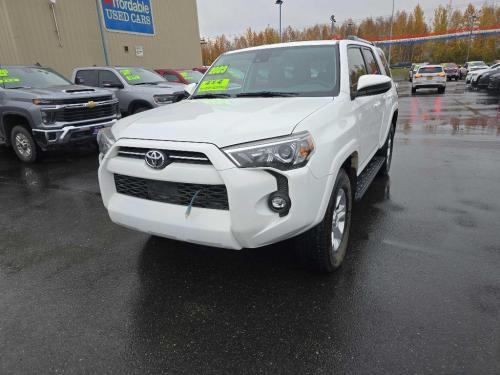 2023 TOYOTA 4RUNNER SE