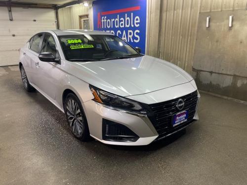 2024 NISSAN ALTIMA SV