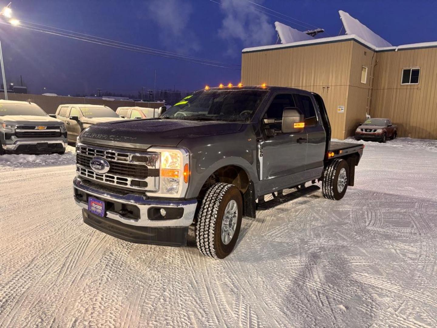 2024 Ford F-350 Super Duty XL's photo