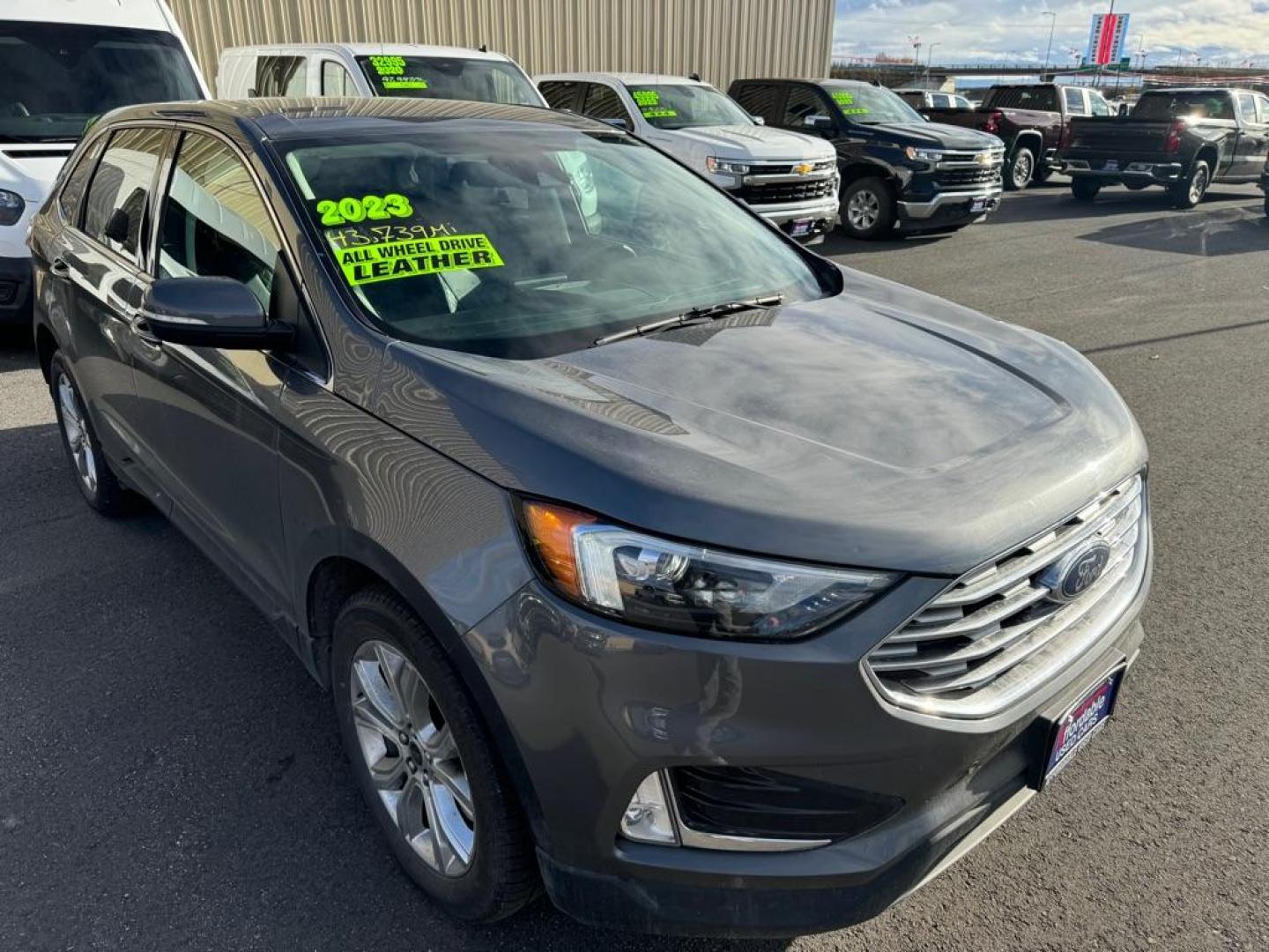 2023 Ford Edge Titanium