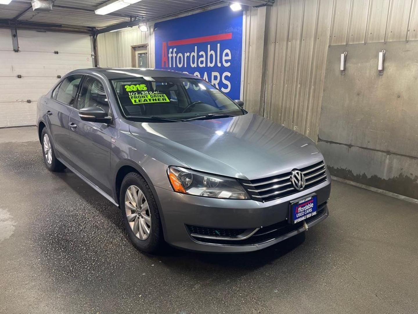 2015 Volkswagen Passat S