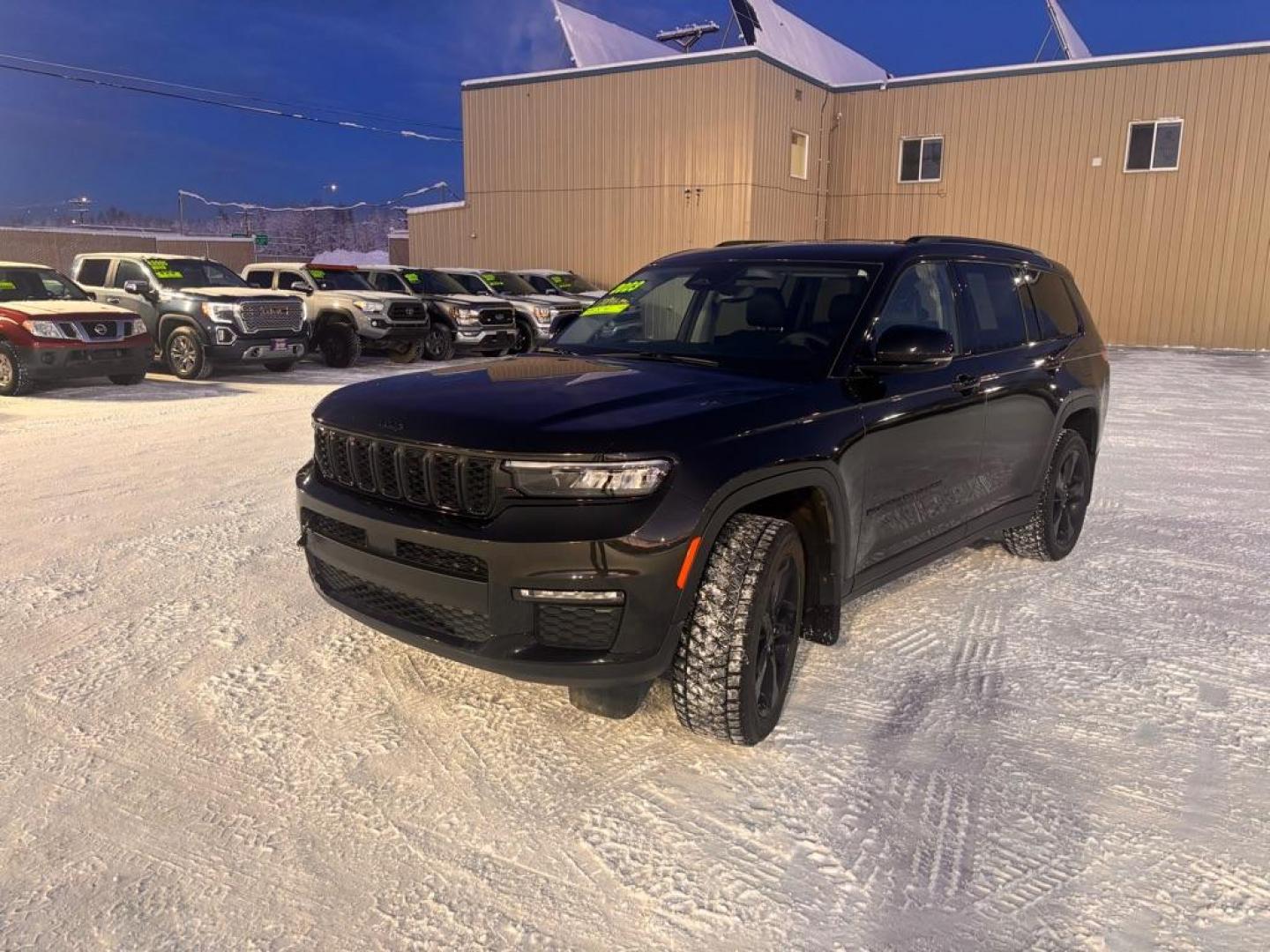 2023 Jeep Grand Cherokee L Limited's photo