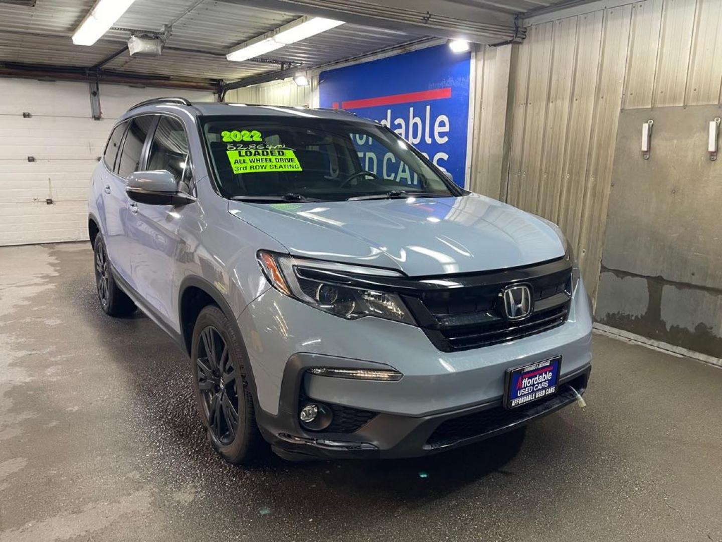 2022 Honda Pilot SE's photo