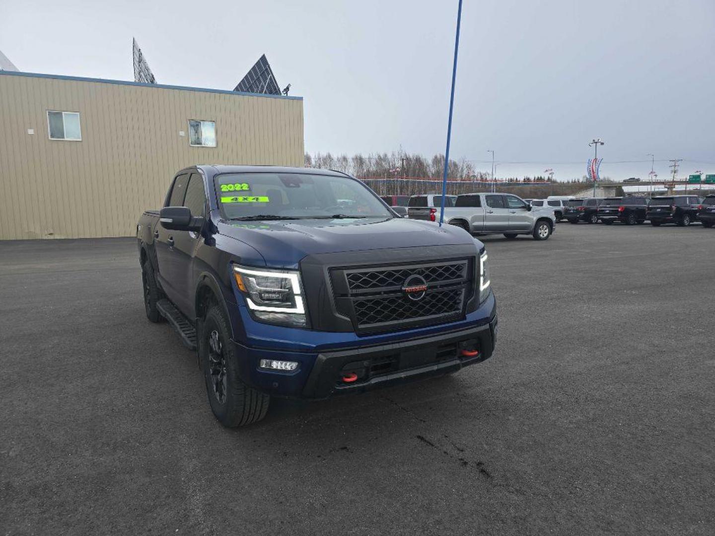 2022 Nissan Titan