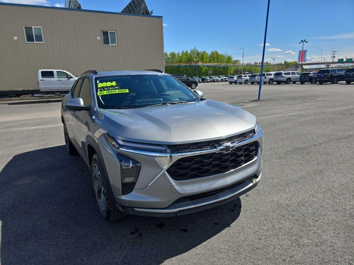 2024 Chevrolet Trax LT's photo
