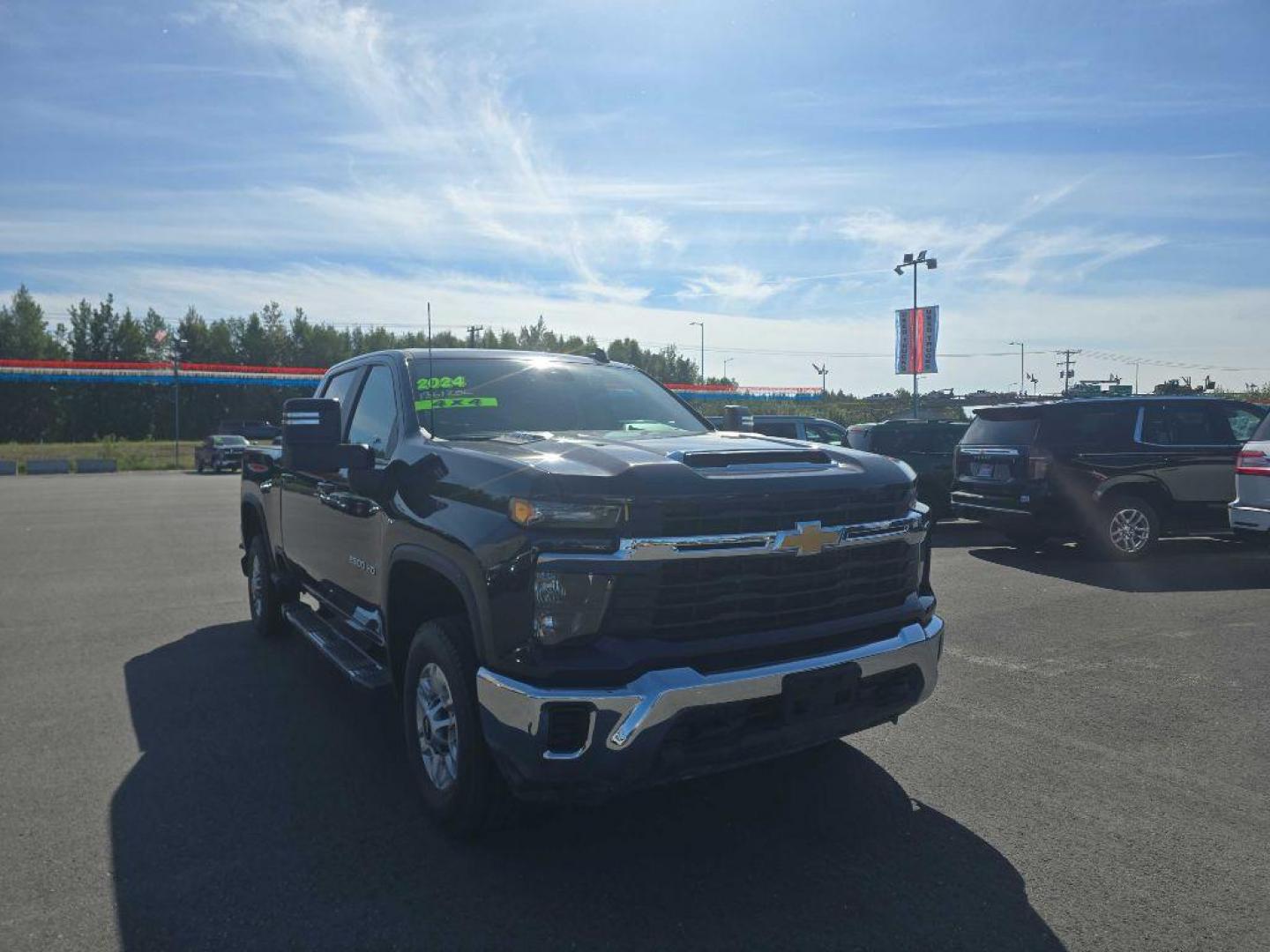 2024 Chevrolet Silverado HD LT 4WD Crew Cab Standard Box's photo