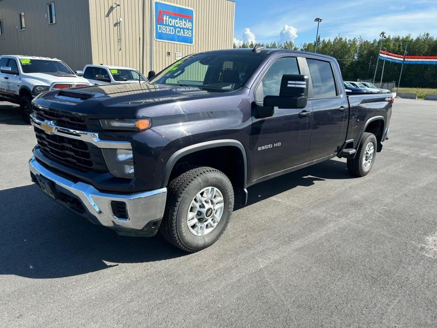 2024 Chevrolet Silverado HD LT 4WD Crew Cab Standard Box's photo